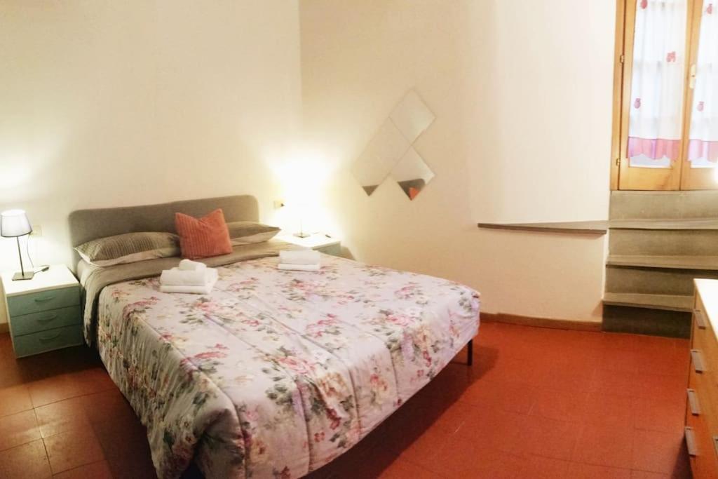 Cozy Apartment Near Train Station Firenze Kültér fotó